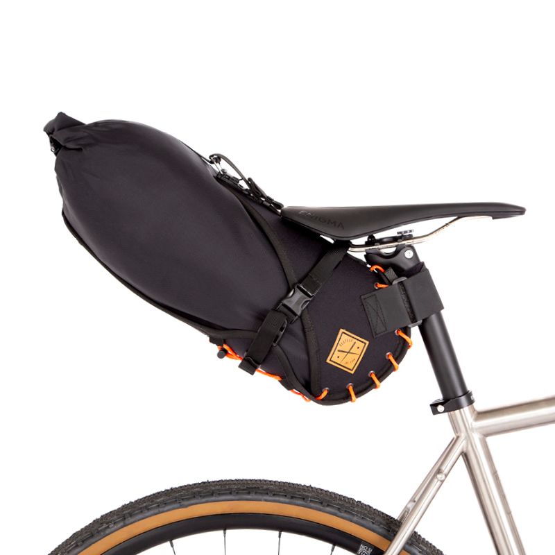 bikepacking restrap zadeltas